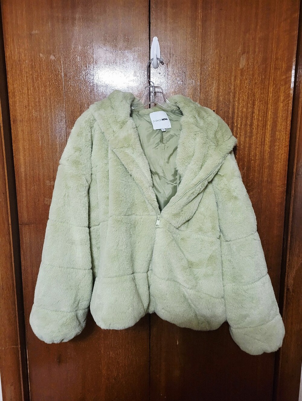 Fashion Nova Faux Fur Jacke